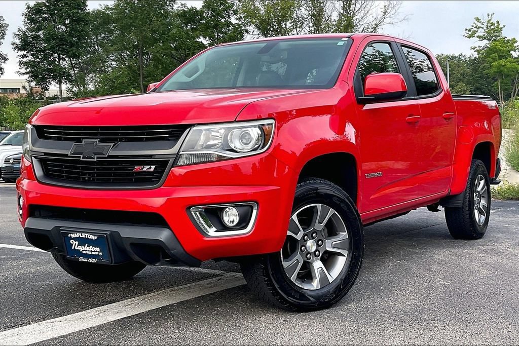 Used 2015 Chevrolet Colorado Z71 AWD/4WD image 2