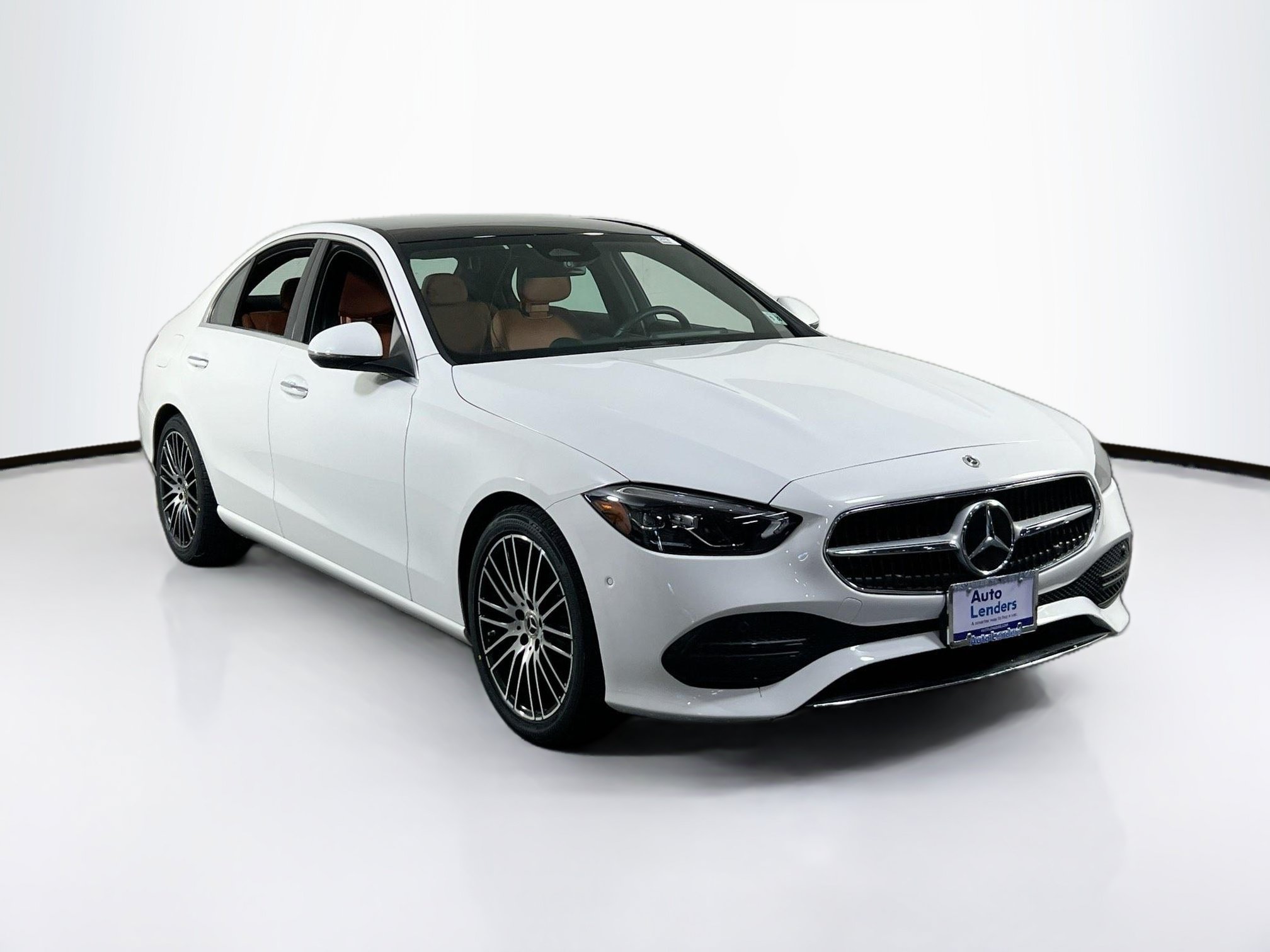 Used 2023 Mercedes-Benz C 300 4MATIC Sedan image 3