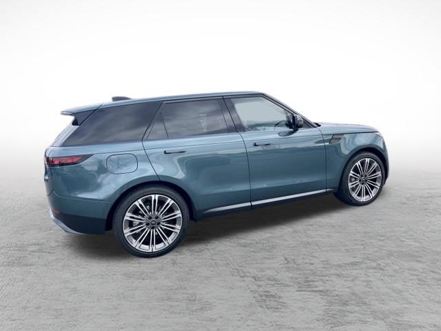 Certified 2024 Land Rover Range Rover Sport SE image 7