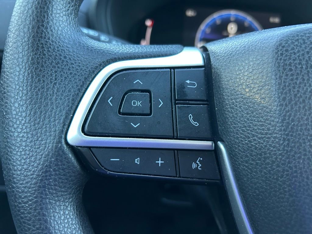 Certified 2025 Toyota Grand Highlander FWD image 21