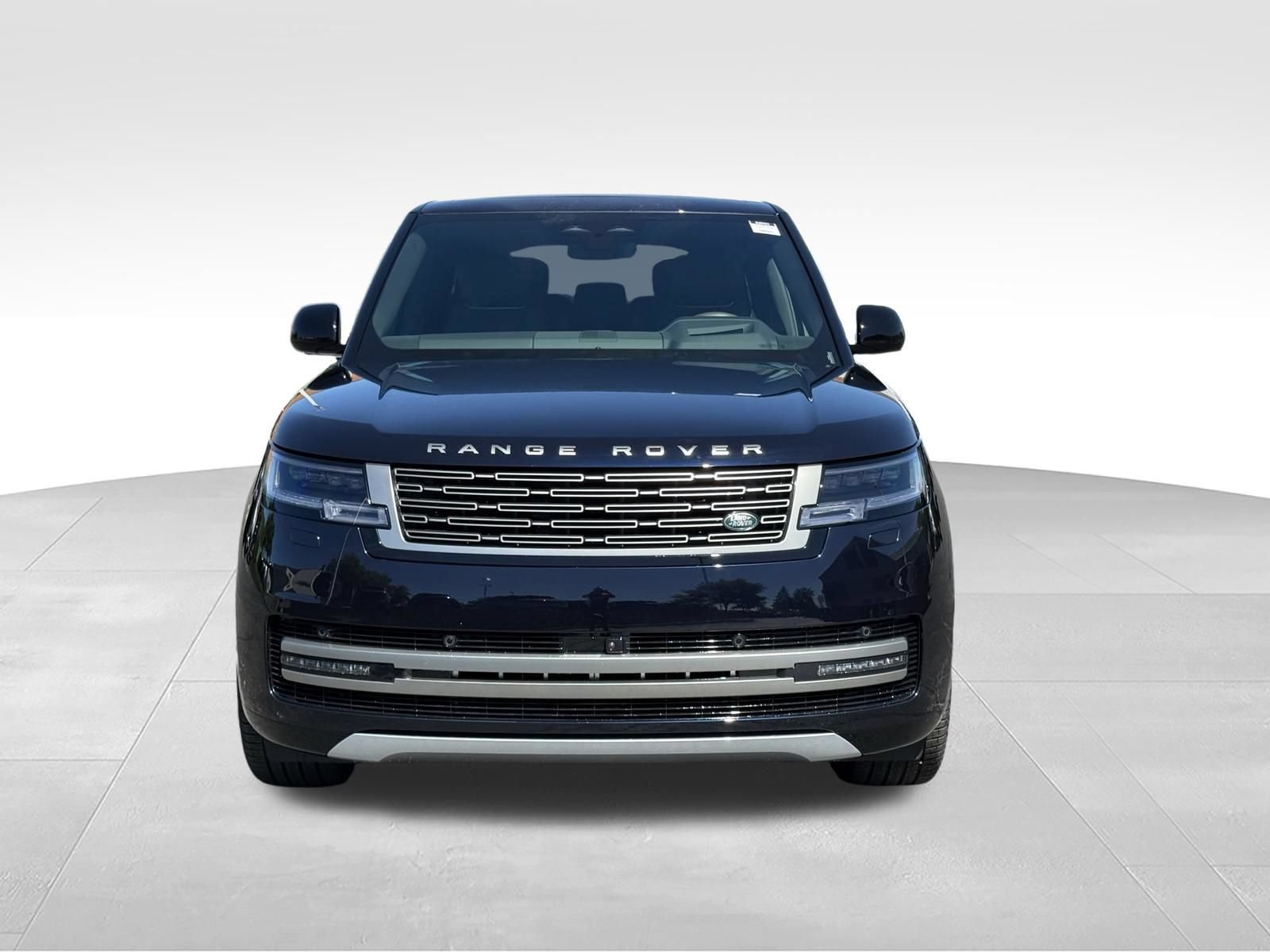New 2026 Land Rover Range Rover Long Wheelbase Autobiography AWD/4WD image 9