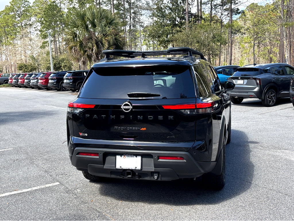 Used 2025 Nissan Pathfinder Rock Creek image 23