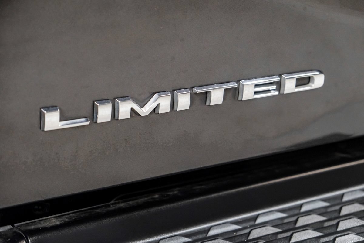 Used 2024 RAM 3500 Limited AWD/4WD image 58