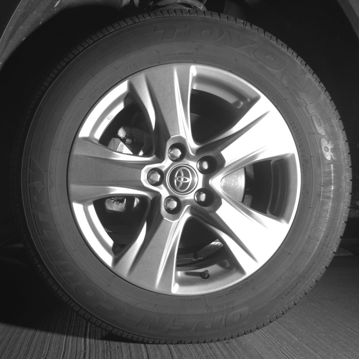 Used 2025 Toyota RAV4 XLE w/ Weather Package FWD image 12