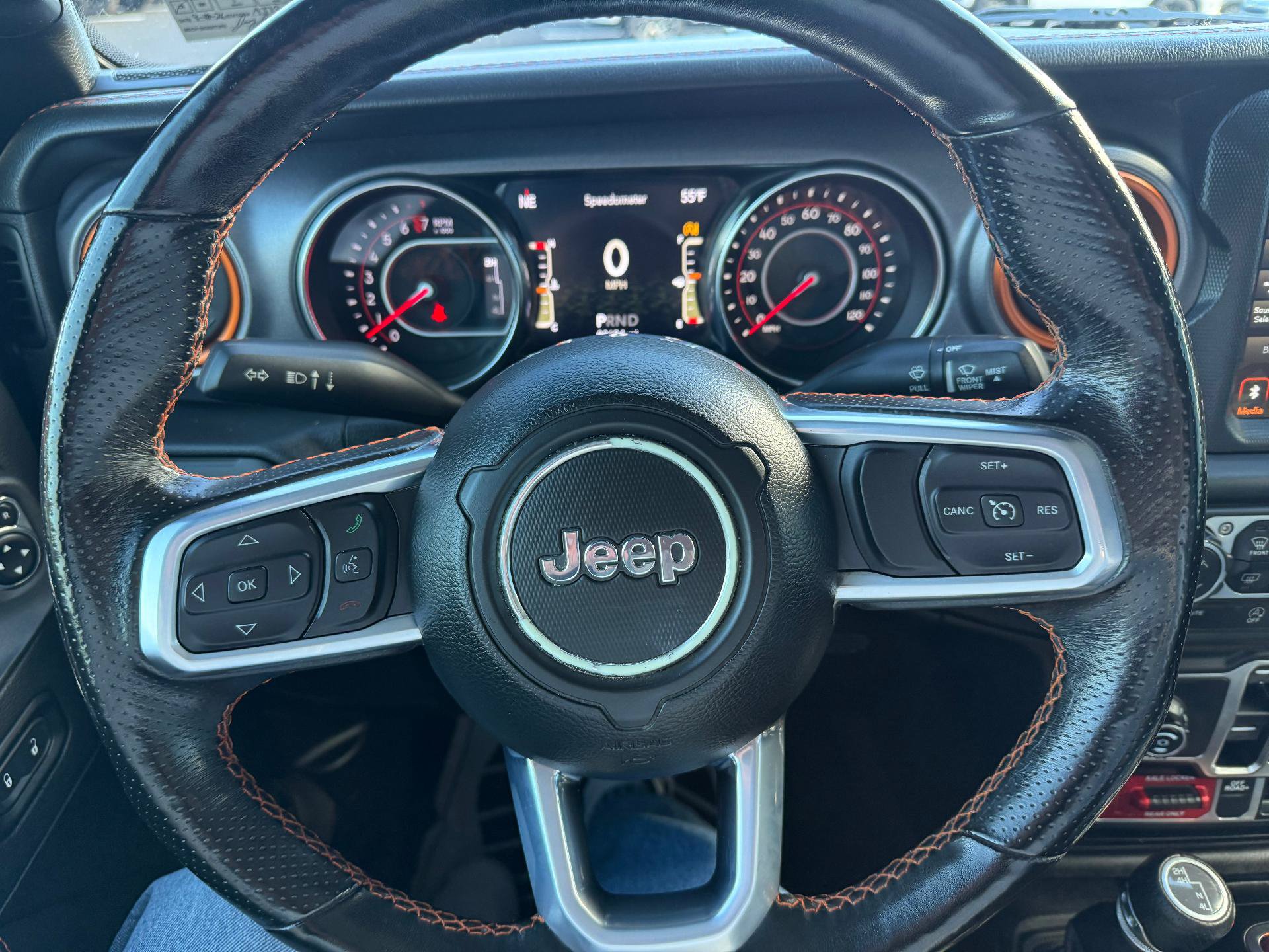 Used 2021 Jeep Gladiator Mojave AWD/4WD image 24