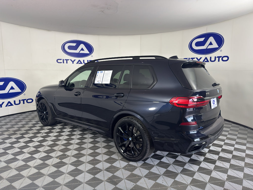 Used 2020 BMW X7 M50i AWD/4WD image 5