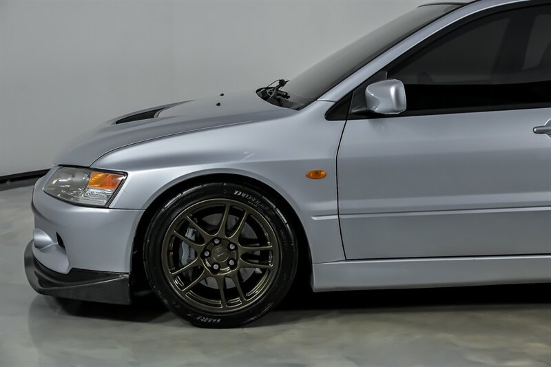 Used 2006 Mitsubishi Lancer Evolution IX AWD/4WD image 7