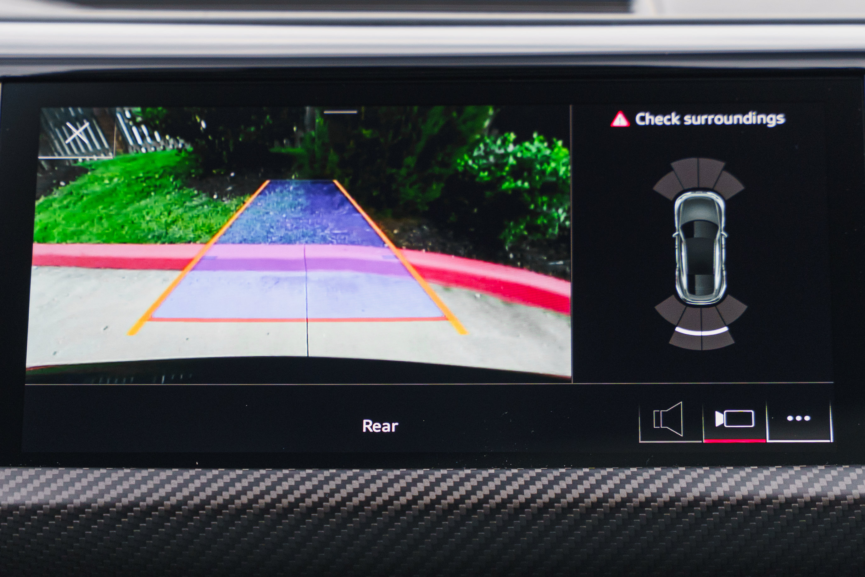 Certified 2023 Audi e-tron GT Premium Plus AWD/4WD image 13