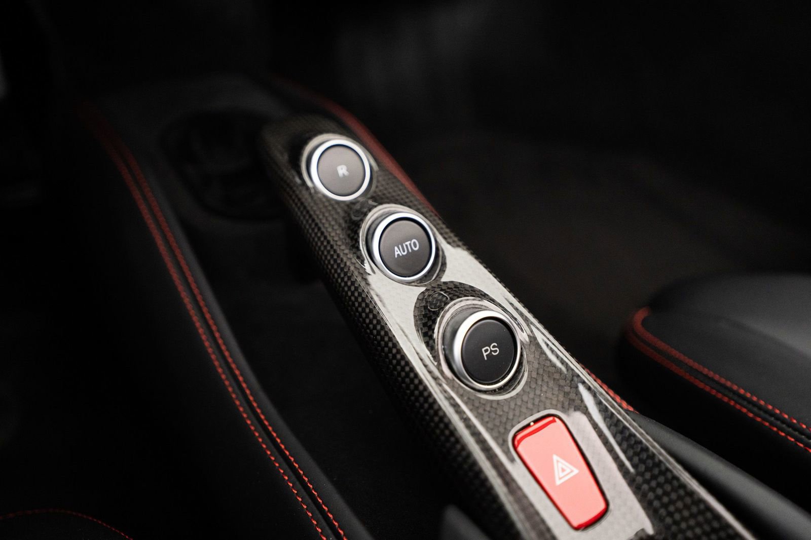 Certified 2021 Ferrari F8 Tributo Base image 44