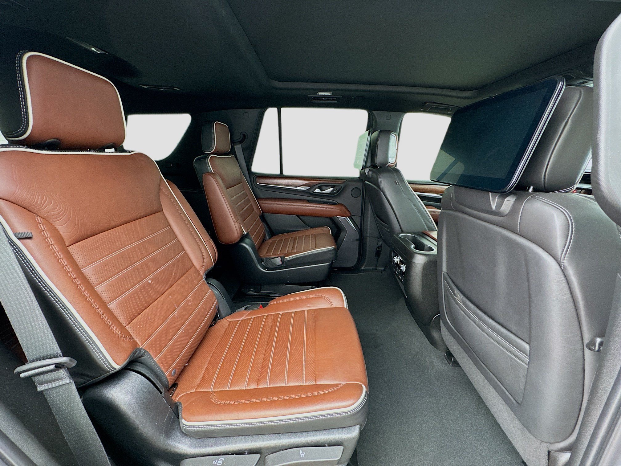 Used 2023 GMC Yukon Denali Ultimate AWD/4WD image 21
