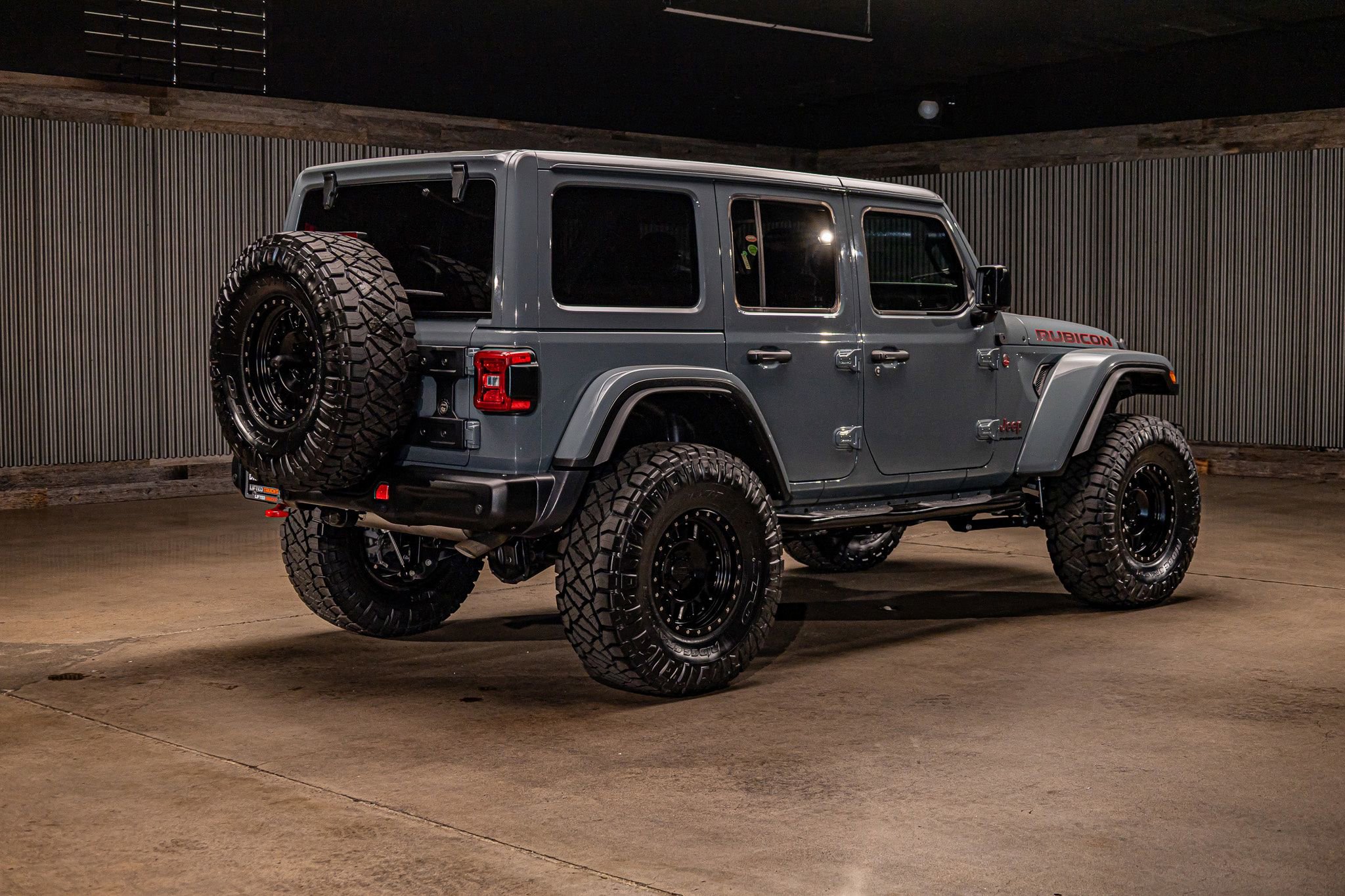 Used 2024 Jeep Wrangler Unlimited Rubicon AWD/4WD image 10