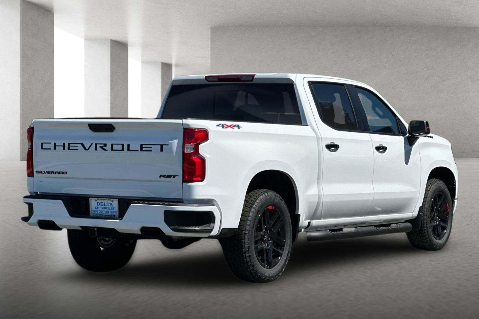 New 2026 Chevrolet Silverado 1500 RST w/ Redline Edition AWD/4WD image 4