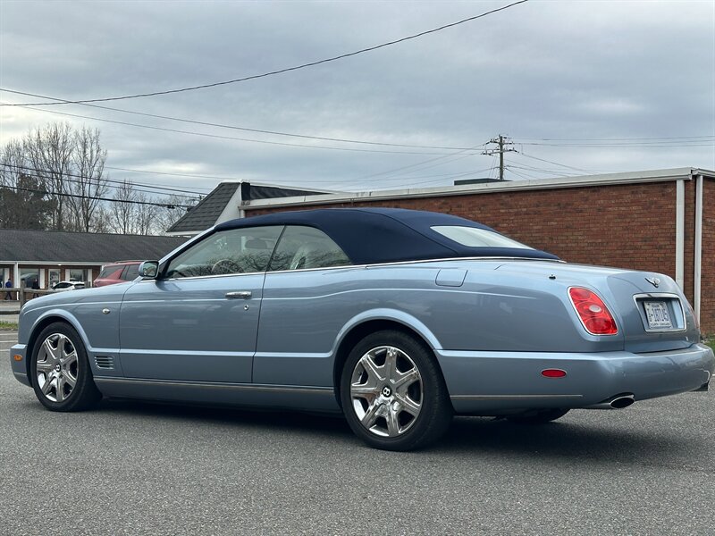 Used 2007 Bentley Azure image 8