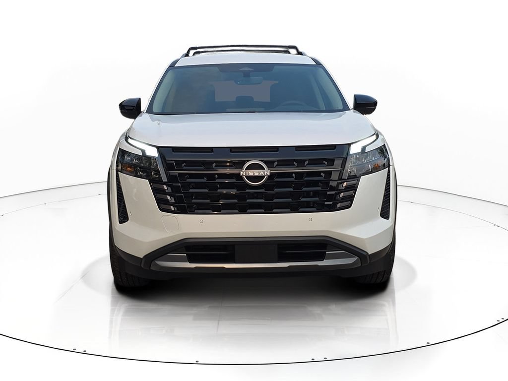New 2026 Nissan Pathfinder SL FWD image 2