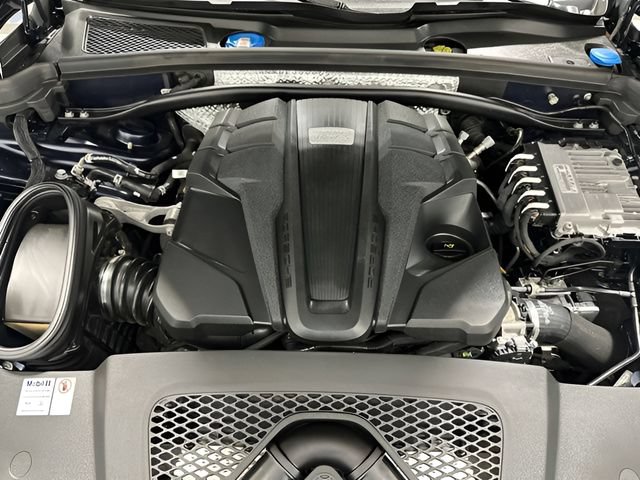 Used 2021 Porsche Macan S AWD/4WD image 9