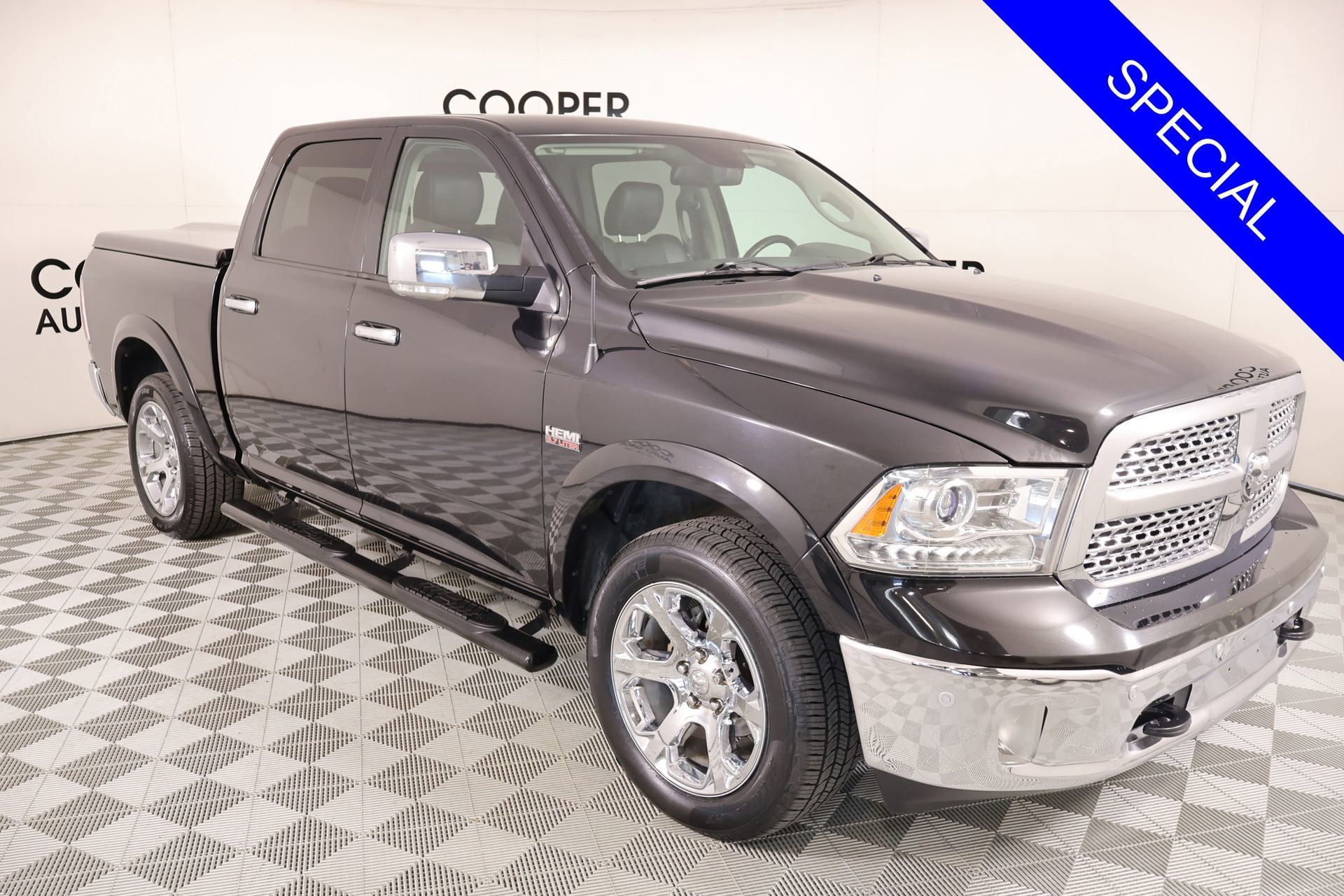 Used 2017 RAM 1500 Laramie w/ Convenience Group