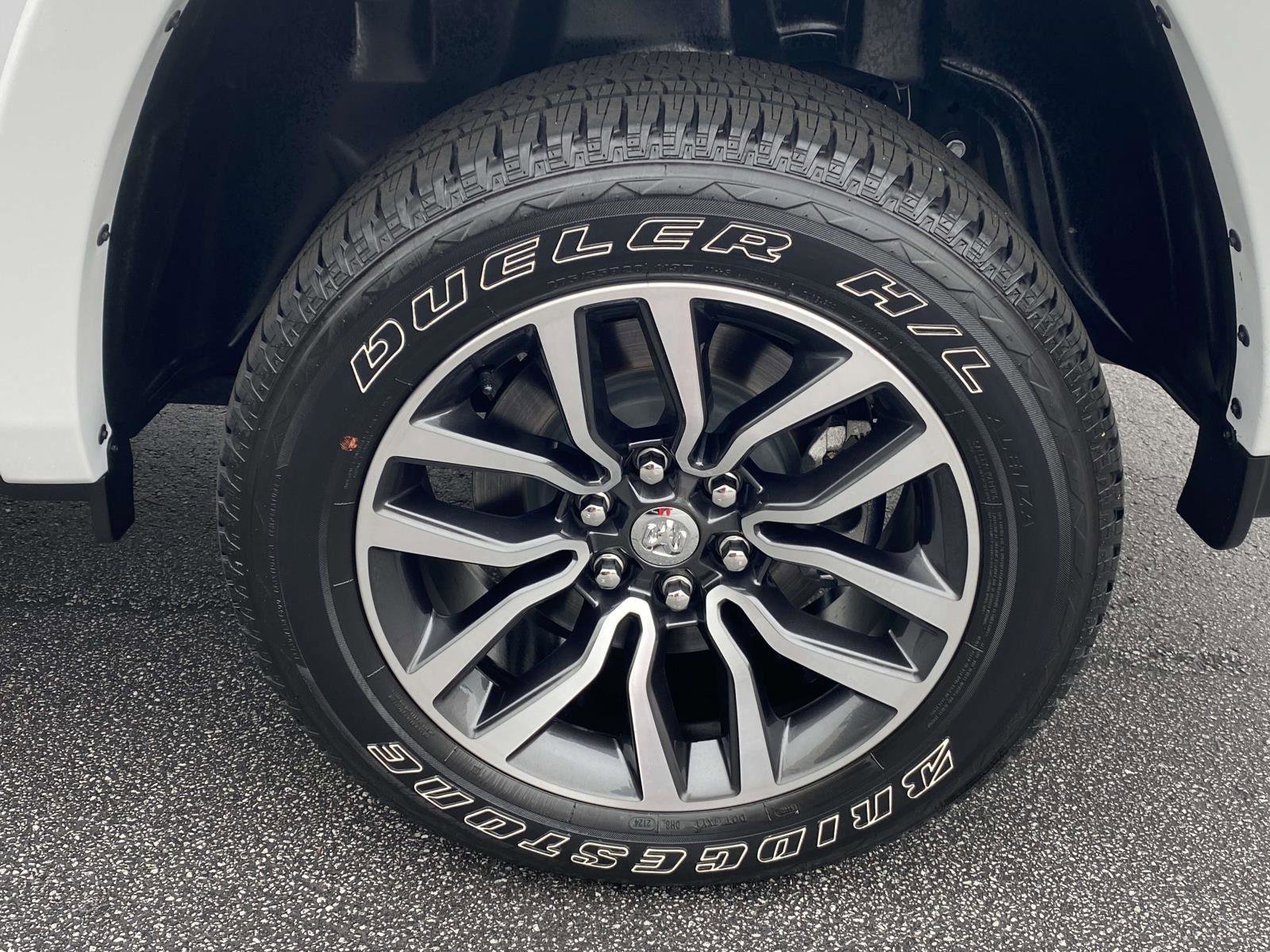 Certified 2025 RAM 1500 Limited w/ Trailer Tow Group image 17