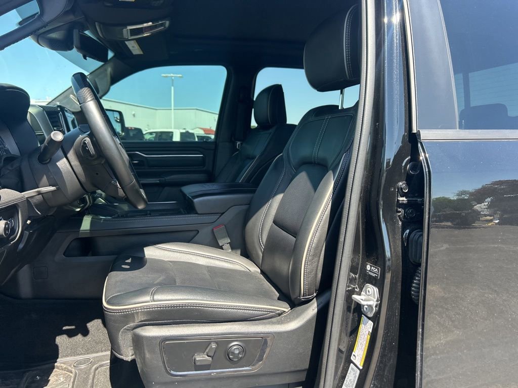 Used 2022 RAM 1500 Limited AWD/4WD image 5