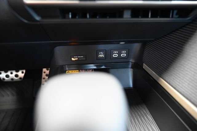 New 2026 Toyota Camry SE FWD image 17