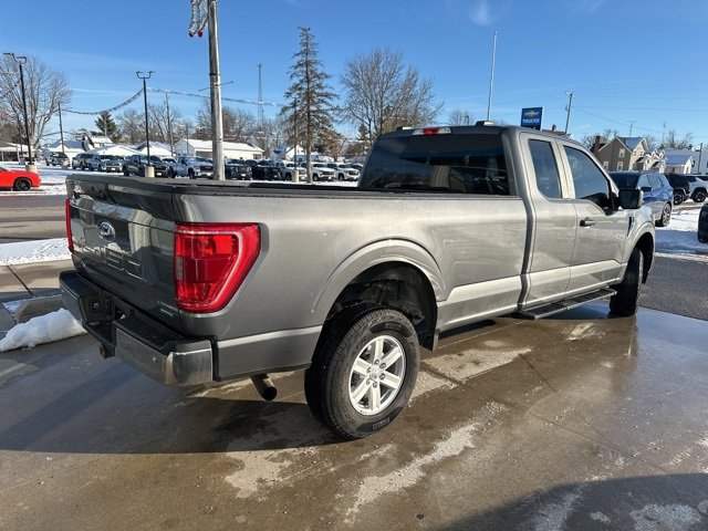 Used 2022 Ford F150 XLT w/ Trailer Tow Package image 4