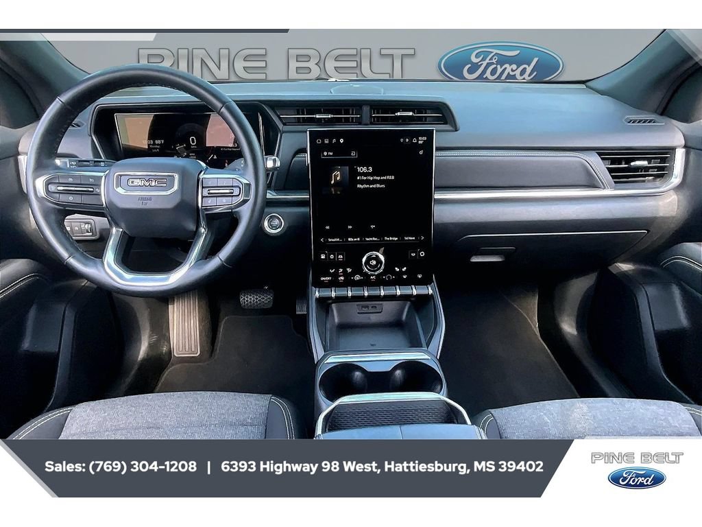 Used 2025 GMC Terrain Elevation FWD image 13