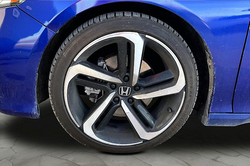 Used 2018 Honda Accord Sport image 32