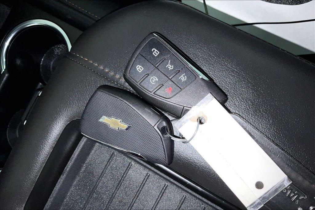 Used 2024 Chevrolet Tahoe High Country image 14