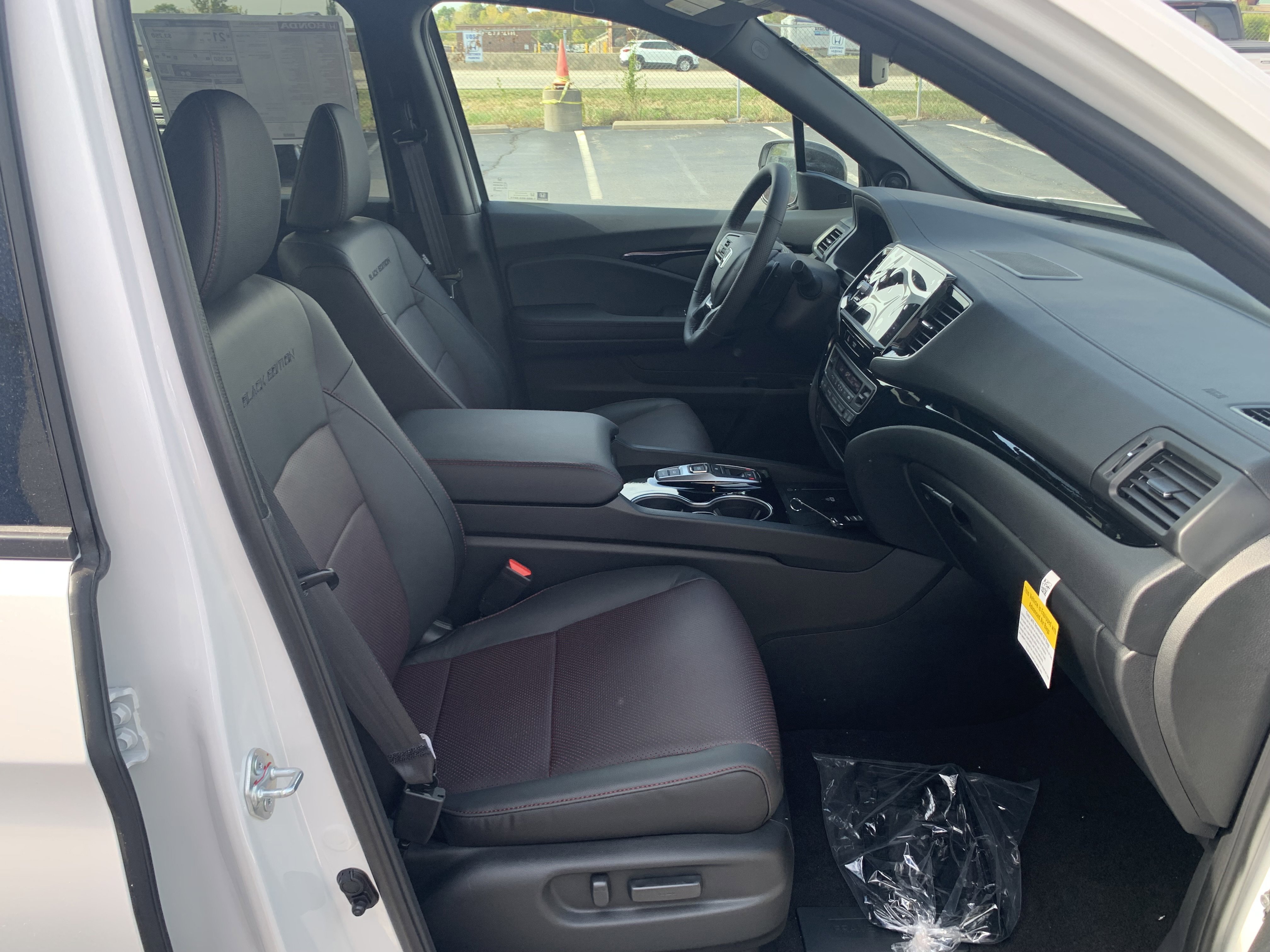New 2026 Honda Ridgeline Black Edition image 15
