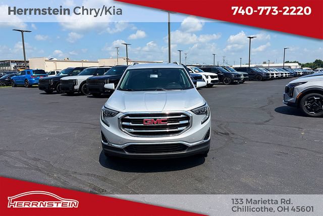 Used 2020 GMC Terrain SLT AWD/4WD image 2