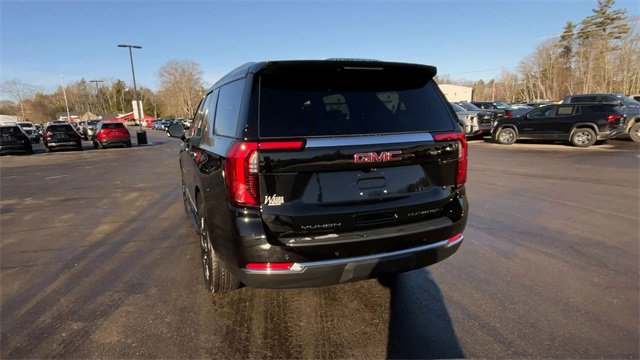 New 2026 GMC Yukon Elevation image 7