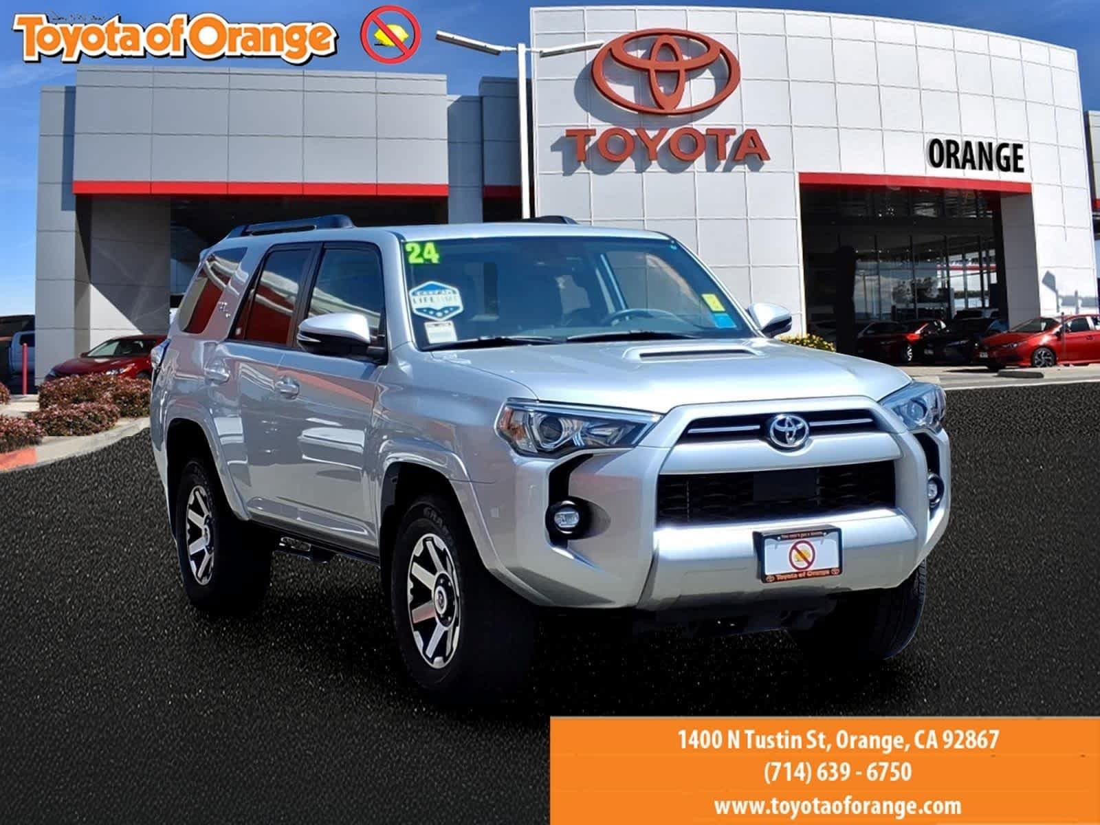 Used 2024 Toyota 4Runner TRD Off-Road Premium w/ Moonroof Package AWD/4WD image 1