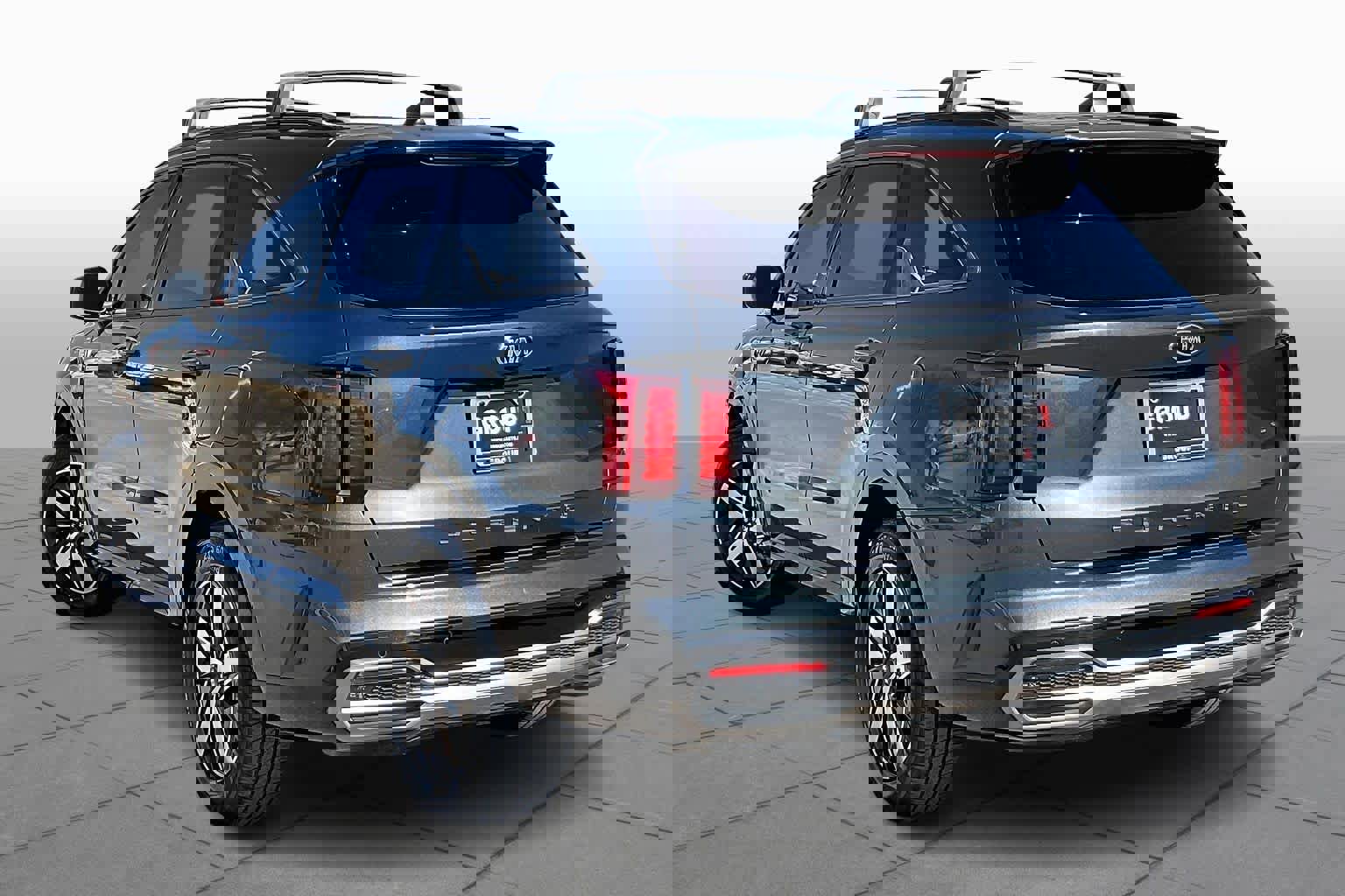 Used 2021 Kia Sorento S image 11