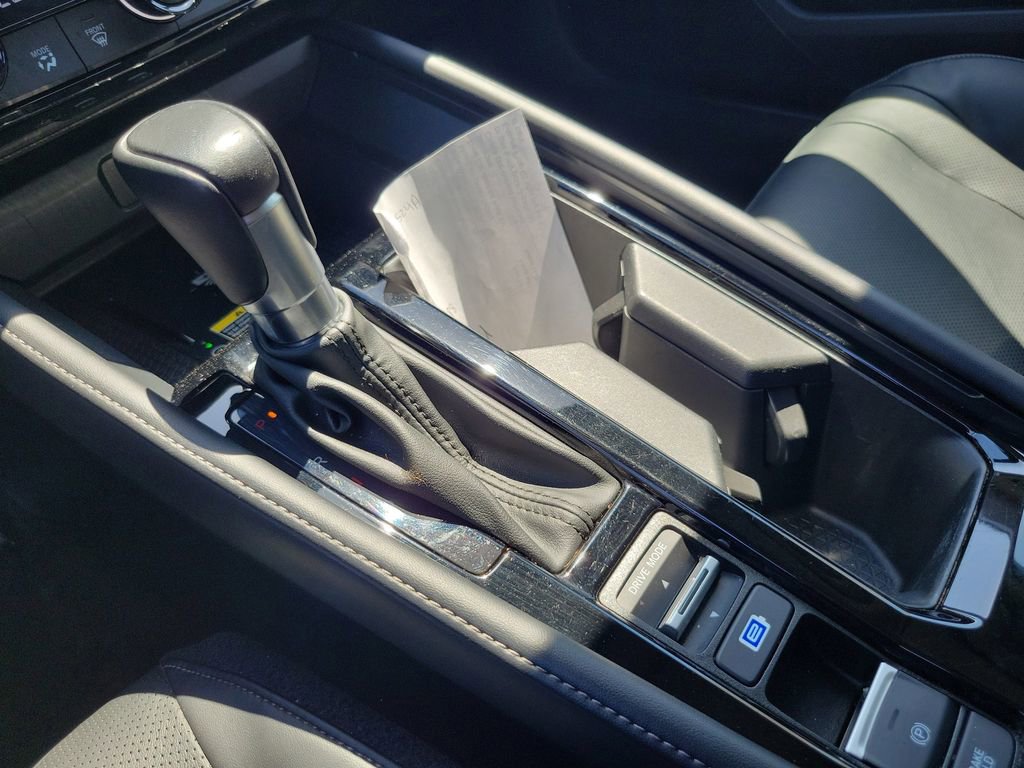 Certified 2023 Honda Accord Touring image 30