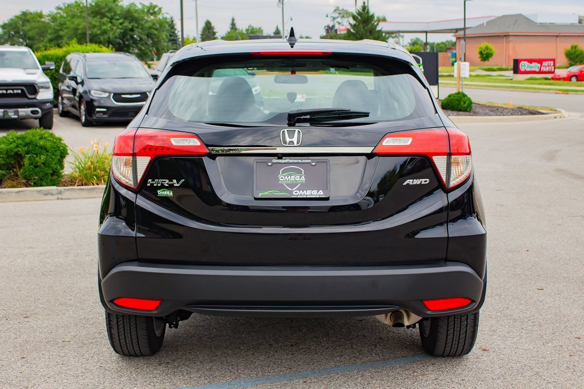 Used 2022 Honda HR-V LX image 8