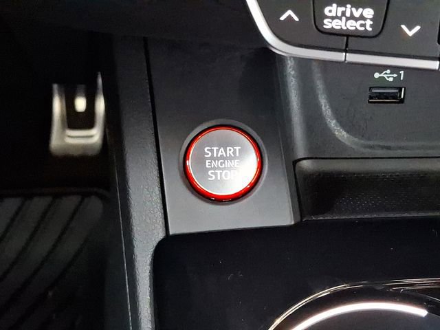 Used 2025 Audi S5 Premium image 24