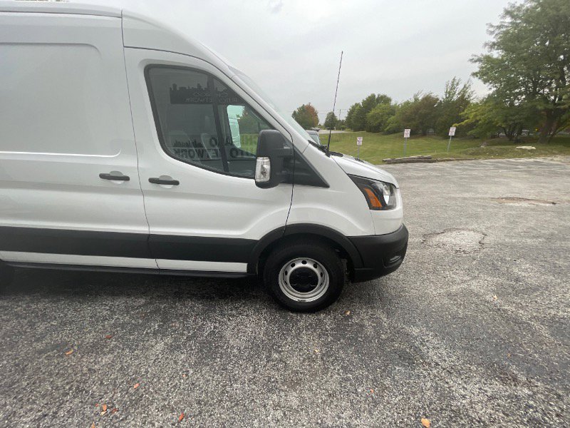 Used 2022 Ford Transit 250 Medium Roof image 17