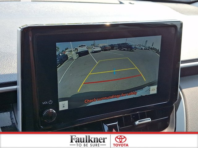 Certified 2025 Toyota Corolla Cross XLE FWD image 17