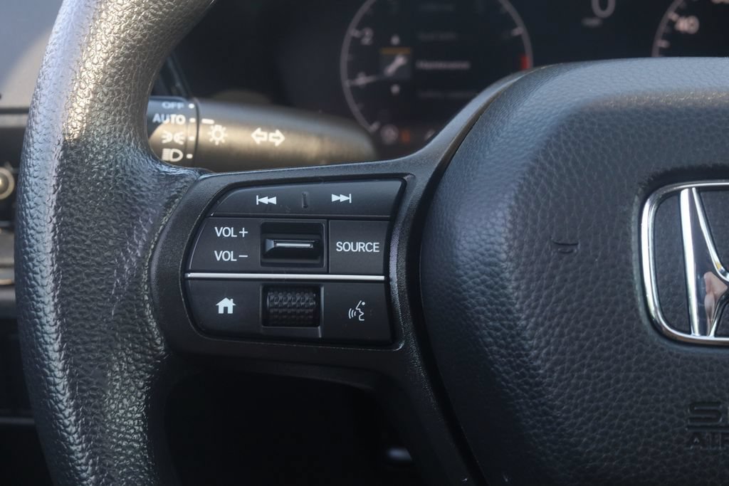 Used 2023 Honda CR-V EX image 7
