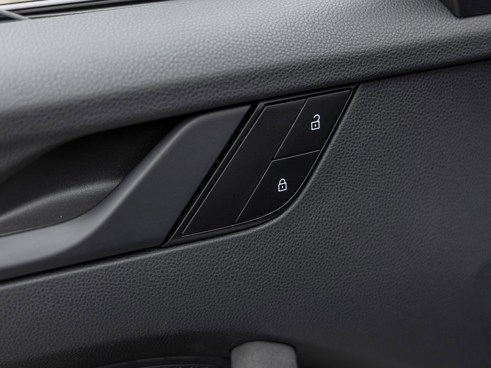 Certified 2022 Porsche 911 Targa 4 GTS AWD/4WD image 23