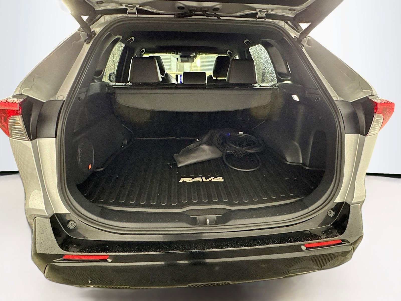 Used 2024 Toyota RAV4 XSE w/ Weather Package image 24