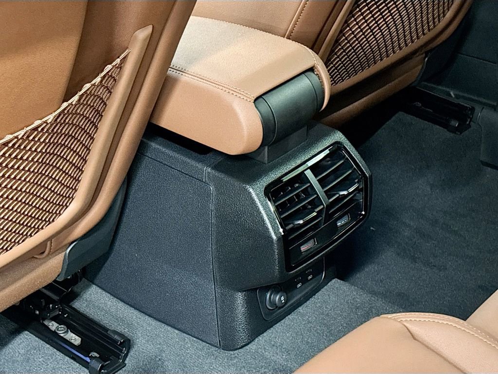 New 2025 Audi Q3 2.0T Premium Plus image 17