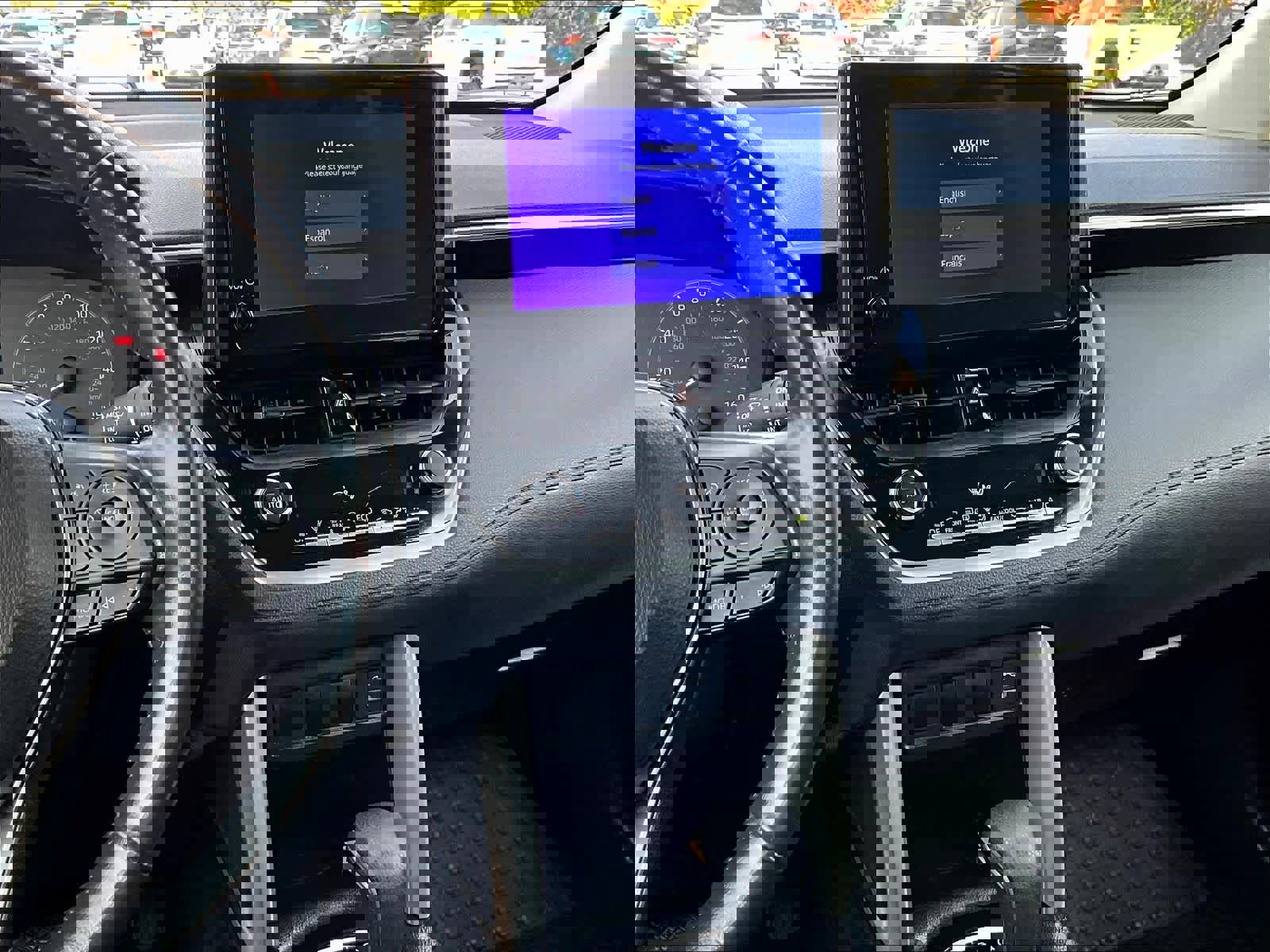 Used 2023 Toyota Corolla Cross LE image 18