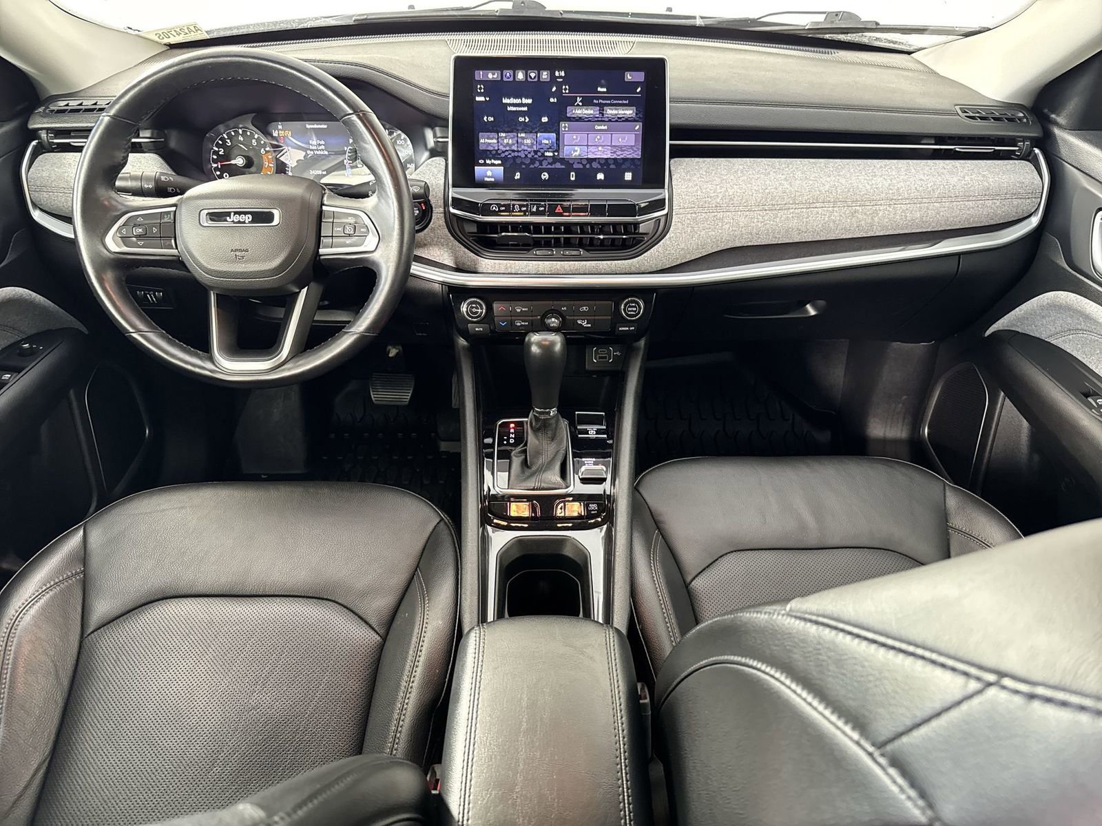 Used 2022 Jeep Compass Latitude image 22