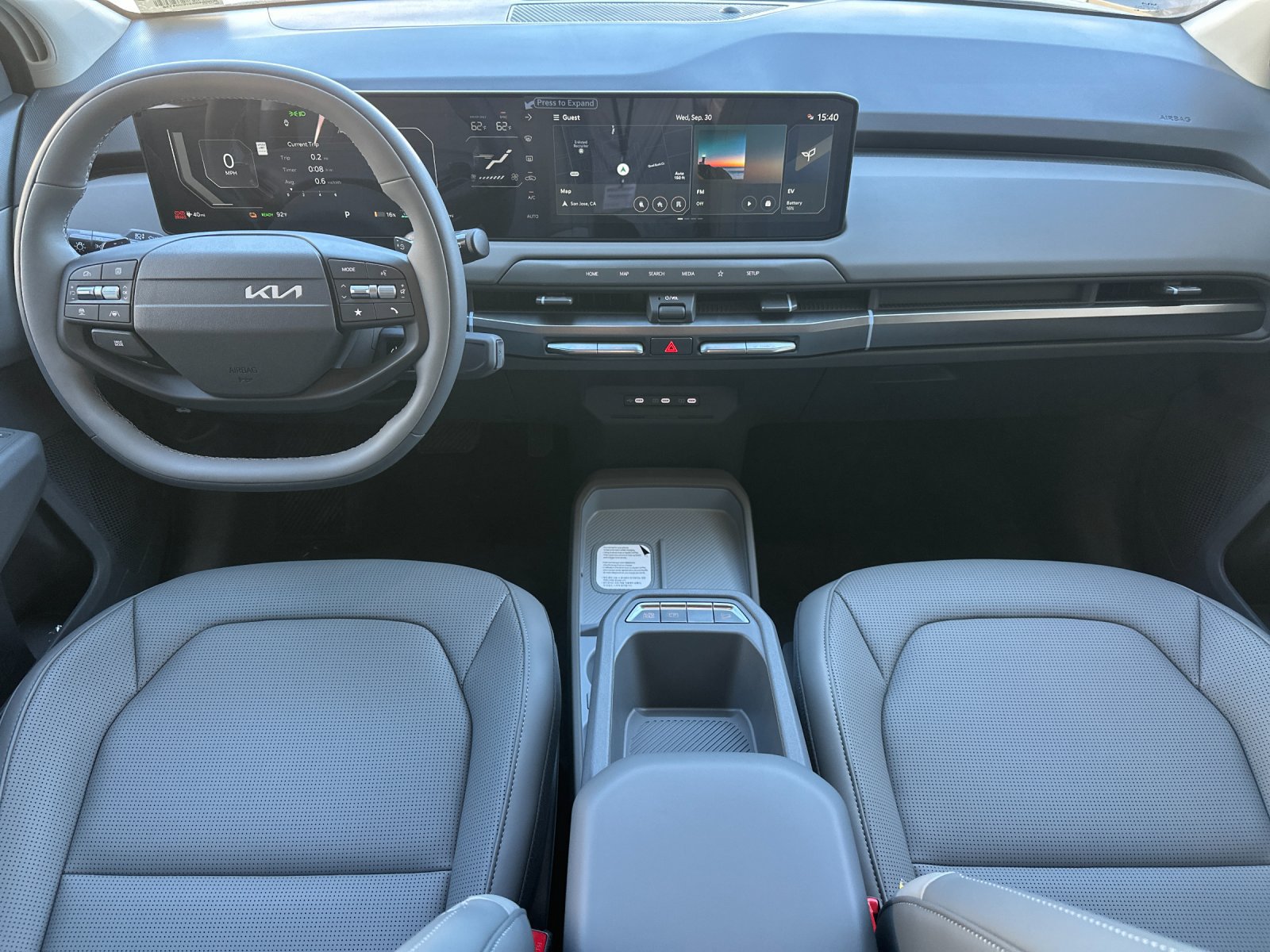 New 2027 Kia EV3 Wind FWD image 13
