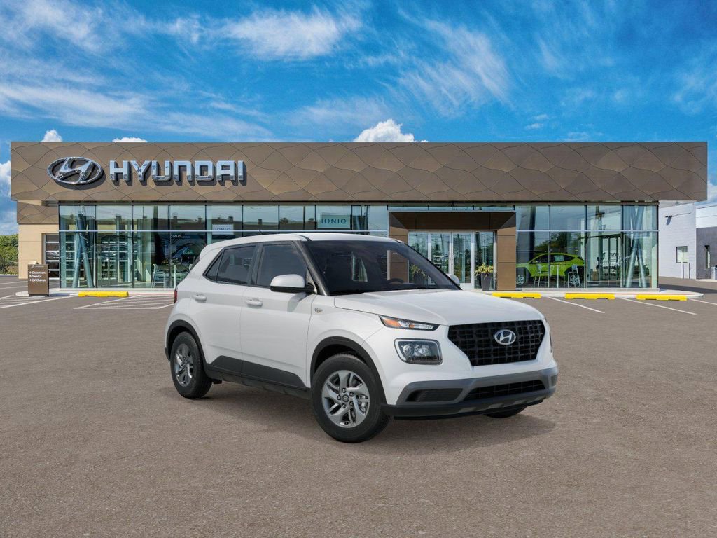 New 2026 Hyundai Venue SE image 2
