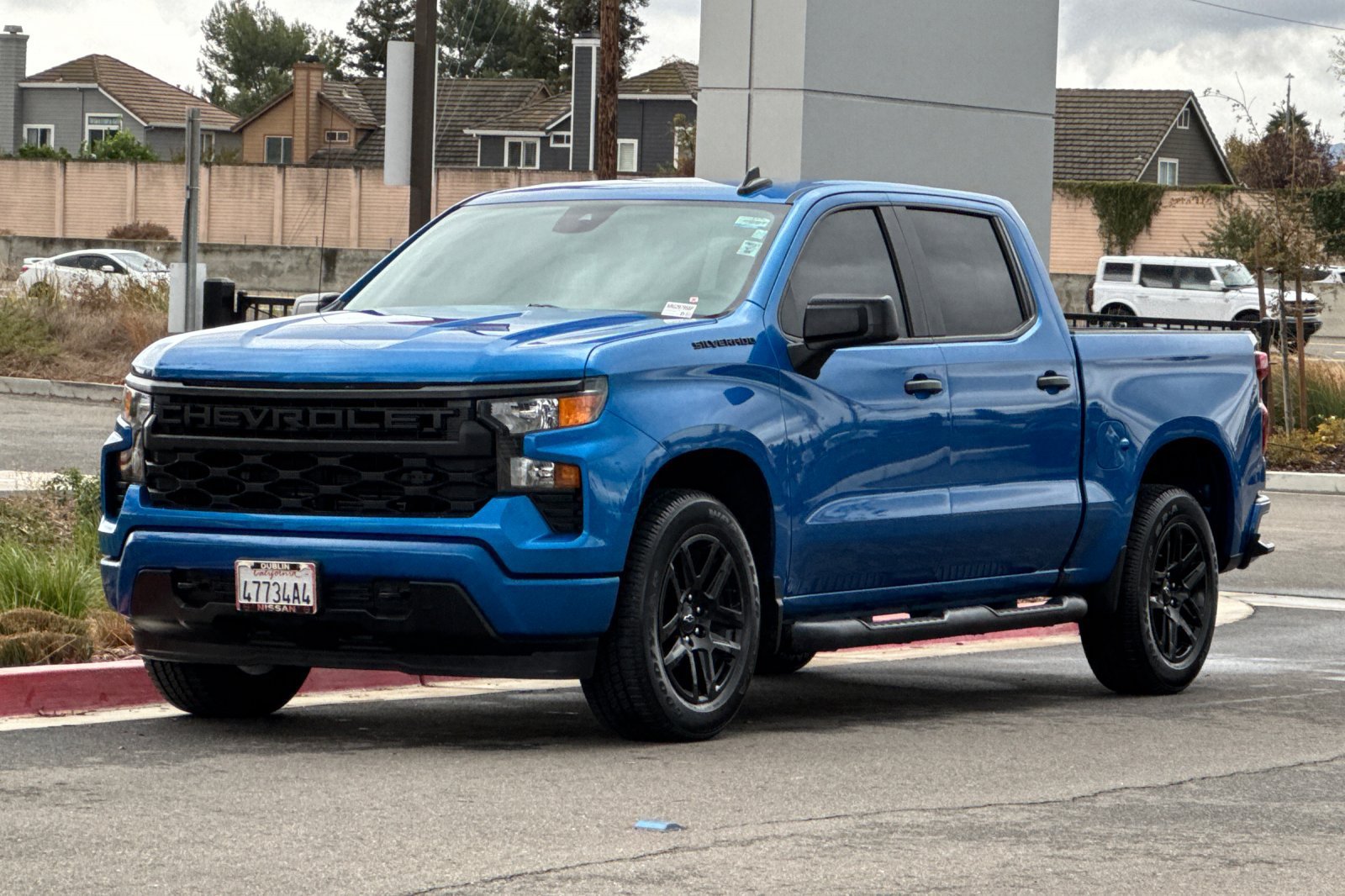Used 2024 Chevrolet Silverado 1500 Custom w/ Turbomax Blackout Package RWD image 8