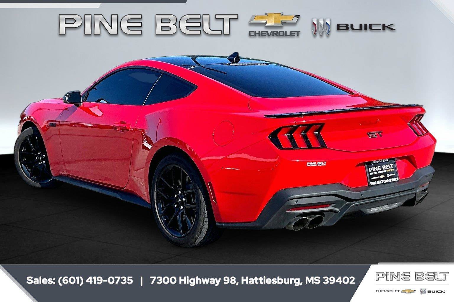 Used 2025 Ford Mustang GT Premium RWD image 2