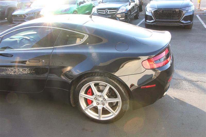 Used 2006 Aston Martin V8 Vantage Coupe image 7