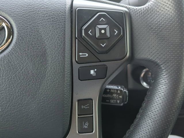 Used 2020 Toyota Tacoma TRD Off-Road w/ TRD Premium Off Road Package image 33