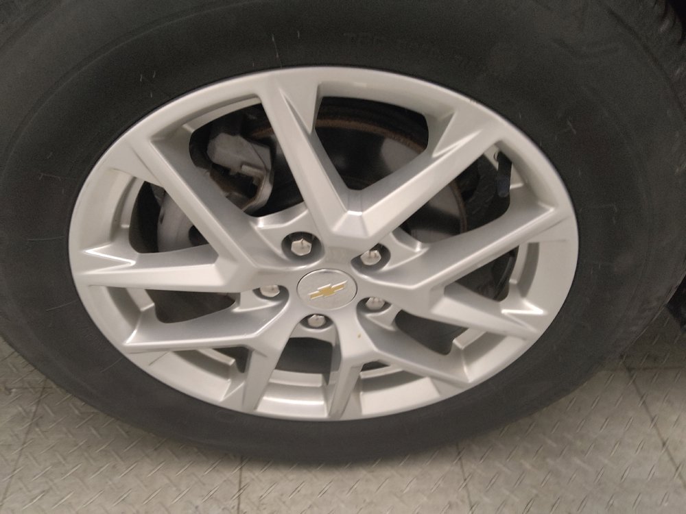 Used 2024 Chevrolet Equinox LS AWD/4WD image 31